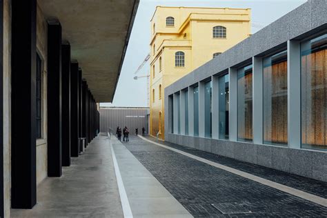 nuovo quartiere prada|Fondazione Prada: dal bar da film alla nuova torre, quando un .